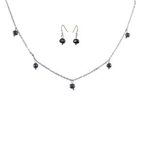Fresh Water Pearl Earring & Necklace Set